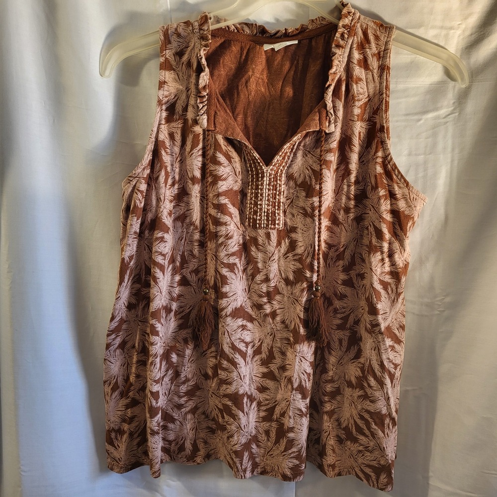 J Jill  Petite M Brown Palm Leaf Print Ruffled V Neck Tassel Top Boho Sleeveless
